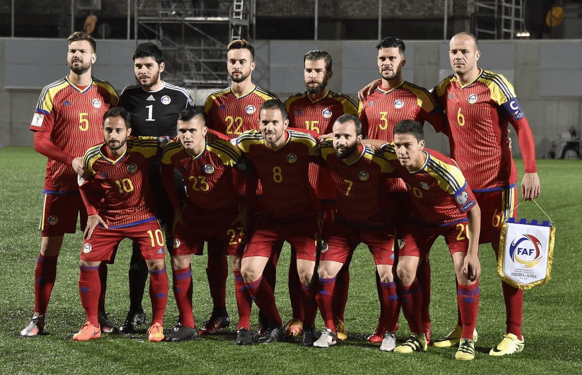 法甲：巴黎FCVS摩纳哥——攻防博弈下的胜负手与比分推演